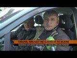Tiranë, rrugët në gjendje të mjerë. Bashkia akuzon qeverinë - Top Channel Albania - News - Lajme