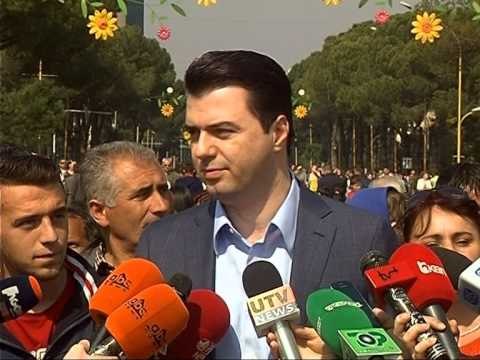 QYTETARET FESTOJNE DITEN E VERES NE AKTIVITETE TE NDARA TE BASHKISE DHE QEVERISE LAJM