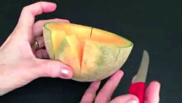 Beautiful Rockmelon Flower - Beginners Lesson 15 By Mutita Art Of Fruit And Vegetable Carving