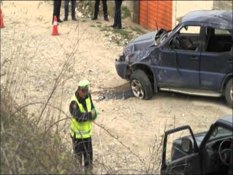 AKSIDENT I RENDE PRANE SHKODRES RREZOHET MAKINA SHKAKTON DY VIKTIMA LAJM