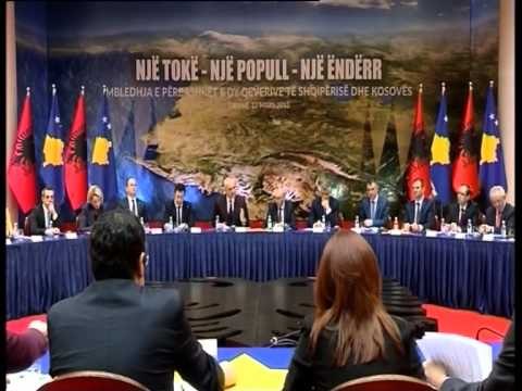 ZHVILLOHET MBLEDHJA E PERBASHKET MES DY QEVERIVE ASAJ TE KOSOVES DHE SHQIPERISE LAJM