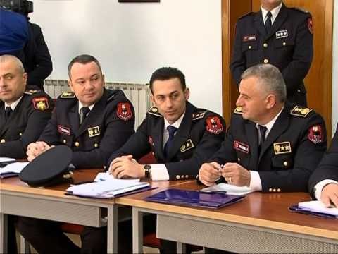 OSBE TRAINON FORCAT E RENDIT PER SIGURI DHE PAANSHMERI GJATE ZGJEDHJEVE LAJM