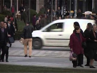 RAPORTI I “NDI”,QYTETARET THONE SE KORRUPSIONI NE VEND MBETET ENDE I LARTE LAJM