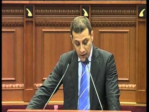 PARLAMENTI I HEQ IMUNITETIN SERISH MARK FRROKUT DEPUTETI MOHON TE KETE VRARE LAJM