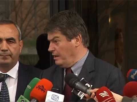 EDI RAMA DHE BAMIR TOPI NISIN NEGOCIATAT, PALET DISKUTOJNE BASHKEPUNIMIN NE ZGJEDHJE LAJM