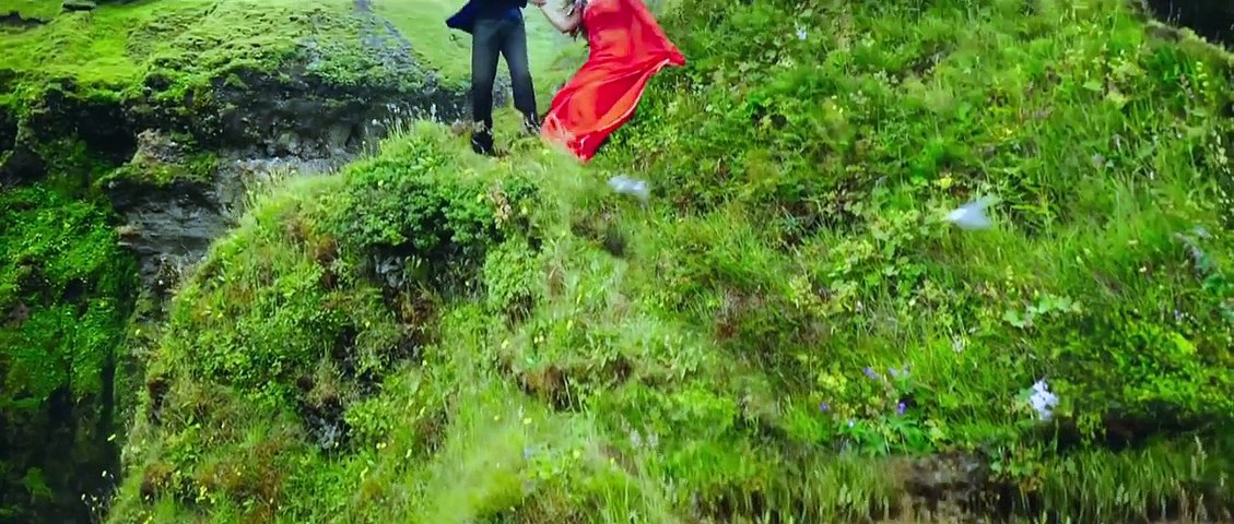 Gerua - Shah Rukh Khan  Kajol  Dilwale  Pritam  SRK Kajol Official New Song Video 2015