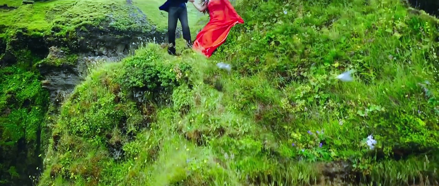 Gerua - Shah Rukh Khan  Kajol  Dilwale  Pritam...