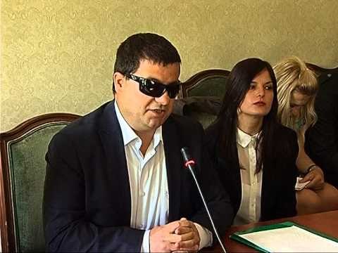 AVOKATI I POPULLIT KUNDER TESTIMIT, “TE DISKUTOHET ME MESUESIT DHE GRUPET E INTERESIT” LAJM