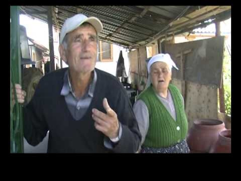 UJI I MARINZES ME NDOTJE TE LARTE BANORET E BLEJNE THAHEN EDHE BIMESIA LAJM