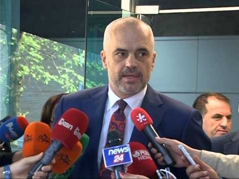 PS ZYRTARIZON ERJON VELIAJN SI KANDIDAT PER BASHKINE E TIRANES PER ZGJEDHJET LOKALE LAJM