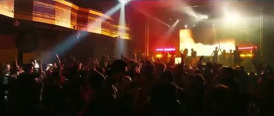 How To Be Single - Official Trailer - Official Warner Bros. UK