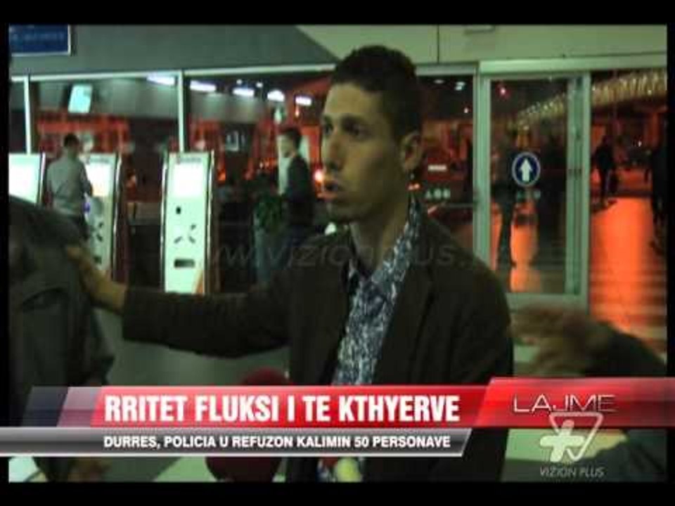 Durrës, policia u refuzon kalimin 50 personave - News, Lajme - Vizion Plus