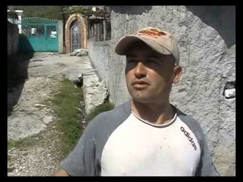 NUK NDALET LARGIMI DREJT EUROPES,DHJETRA TE RINJ NGA FIERI LARGOHEN NGA SHTEPITE LAJM