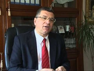 “INSTAT”,EMIGRIMI ESHTE NE RRITJE,PER EKSPERTET NDALIMI NE KUFI ESHTE DISKRIMINUES LAJM