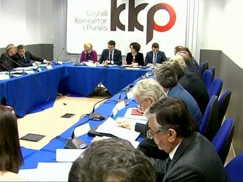 ERJON VELIAJ NE KESHILLIN E PUNESIMIT,PREZANTON PROJEKTLIGJIN PER NXITJEN E PUNESIMIT LAJM