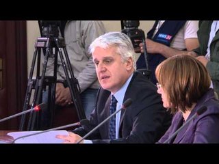 LARGIMET DREJT BE, MAJKO: PO IKIN TE MAJTE E TE DJATHTE