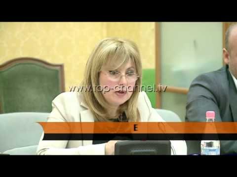 Kompanitë e sigurimeve rrisin fitimet. AMF: U stabilizua tregu - Top Channel Albania - News - Lajme