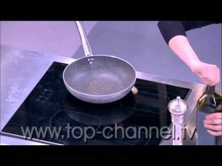 "Mamaja ime gatuan me mire se e jotja" - E diell, Ora 17:00