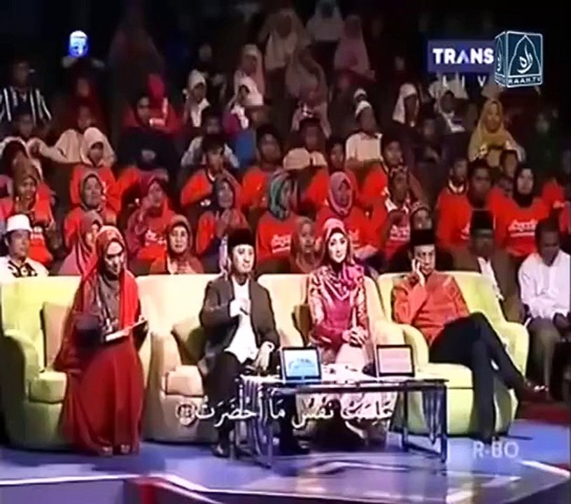 youngest girl reciting Quran