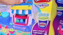Peppa Pig English Episodes | Playset Peppa Pig on trip Play Doh Kinder Surprise Eggs colle