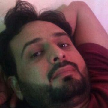 nabeel ahmed jhelum ..........................teri dunya ko boht ghor se dekha mane