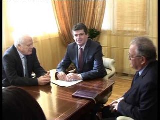 TE DREJTAT E NJERIUT HAMARBERG NE TIRANE,TAKIME ME TOPIN DHE BERISHEN LAJM