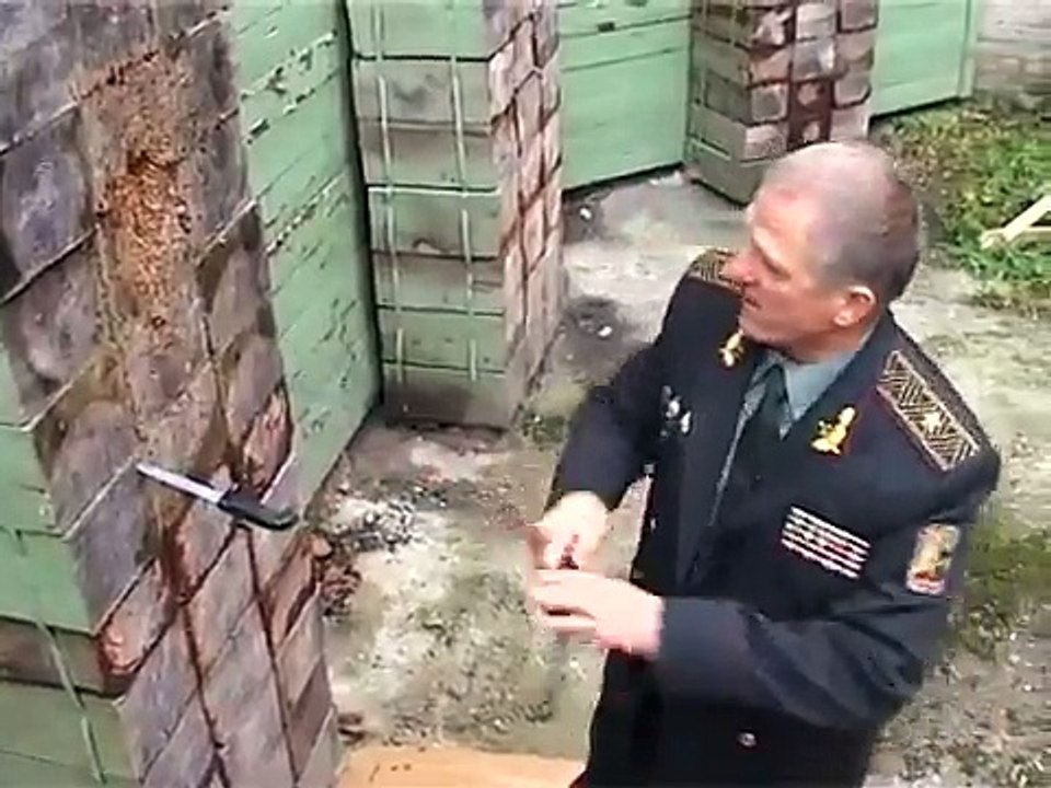 Spetsnaz lanzando cuchillos