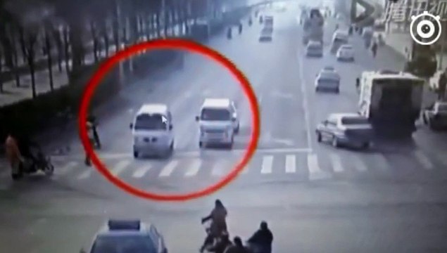 Accidente de ciencia ficción: el misterio de los coches que levitan