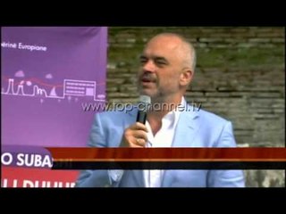 Download Video: Rama prezanton Armando Subashin në Fier - Top Channel Albania - News - Lajme