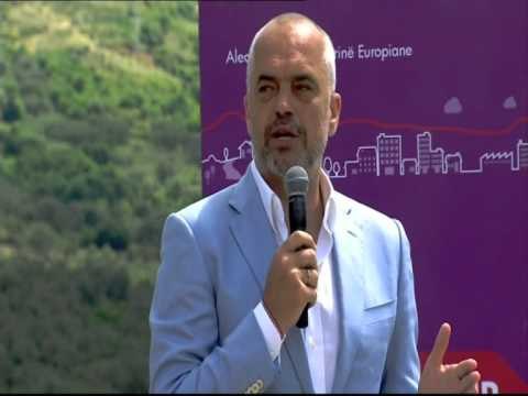EDI RAMA ME KANDIDATET NE FIER E TEPELENE, “REFORMAT TE DHIMBSHME POR TE DOMOSDOSHME” LAJM