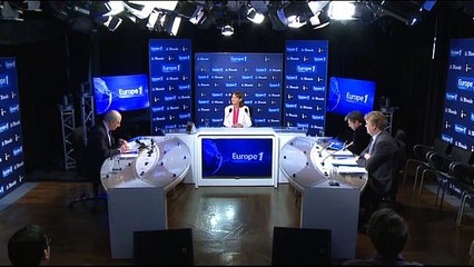 Royal : "La gauche avait abandonné les symboles nationaux au FN"