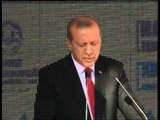 VENDOSET GURI I THEMELIT PER XHAMINE E NAMASGJASE,ERDOGAN APEL PER LUFTE TERRORIZMIT LAJM