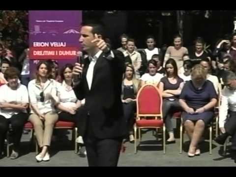 KANDIDATI VELIAJ PREMTON ZGJIDHJE TE PROBLEMIT TE STREHIMIT DHE BANESAVE SOCIALE LAJM