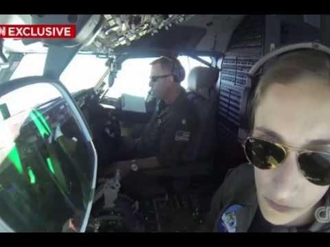 MARINA KINEZE PARALAJMEROI NJE AVION TE SHBA QE FLUTURONTE NE DETIN E KINES JUGORE LAJM