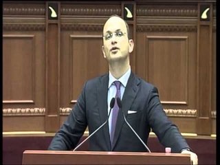 AKUZA PER POLITIKEN E JASHTME NE KUVEND,BLUSHI KUNDER VETOS NDAJ MAQEDONISE LAJM