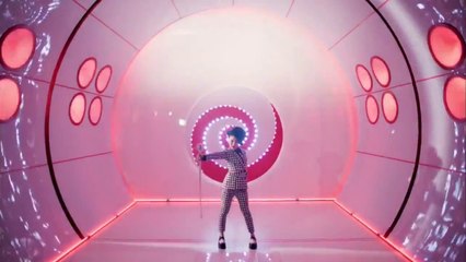 2NE1 - Follow Me M/V (Acapella)