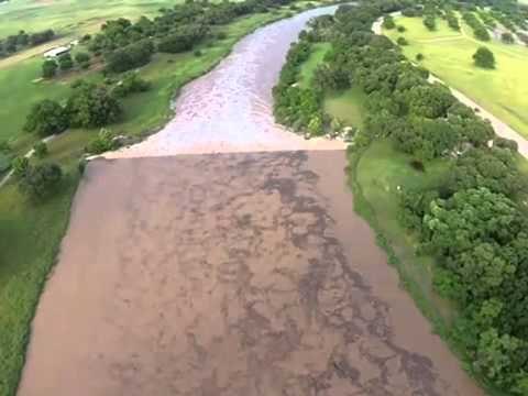 17 VIKTIMA NE TEKSAS NGA MOTI I KEQ DHJETRA PERSONA REZULTOJNE TE ZHDUKUR LAJM