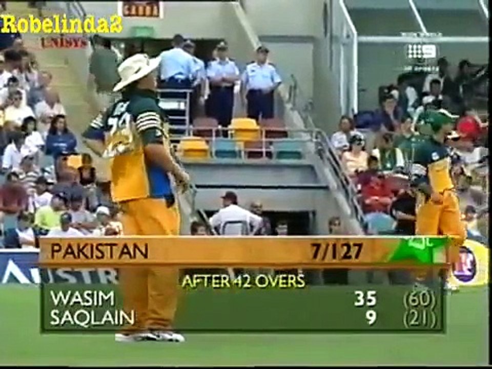 Pakistan vs Australia 1st Match Cub Series 2000 Gabba