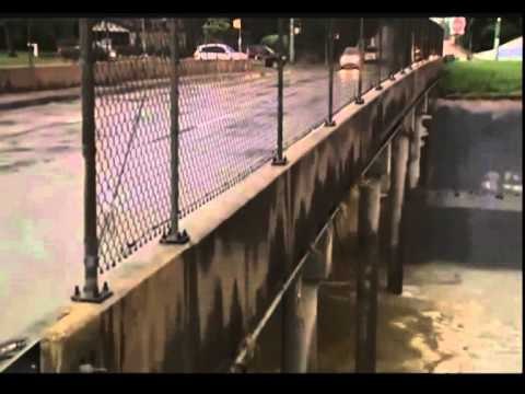 RRITET BILANCI I VIKTIMAVE NGA STUHITE DHE MOTI I KEQ NE TEKSAS TE AMERIKES LAJM