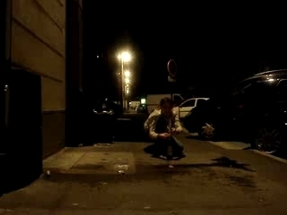 MOV01056