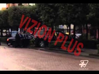 Tải video: Vizion Plus publikon videon e masakrës në Tiranë - News, Lajme - Vizion Plus