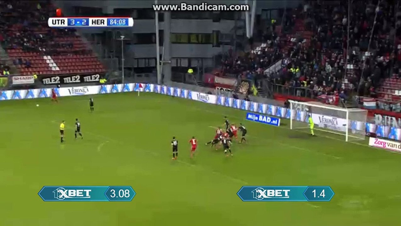 FC Utrecht - Heracles Almelo 3-2 Haller