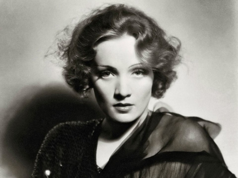 Tribute to Marlene Dietrich (Unforgettable That's What You're....)