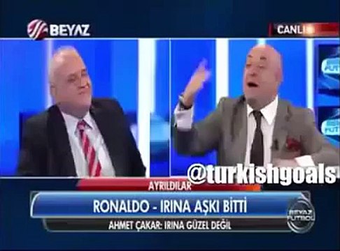 Beyaz Futbol Sinan Engin Çıldırıyor Acayip Komik :D