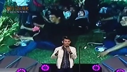 Cemen BREBES ► Pengamat orang pacaran on Stand UP Comedy Academy ► 02 November 2015