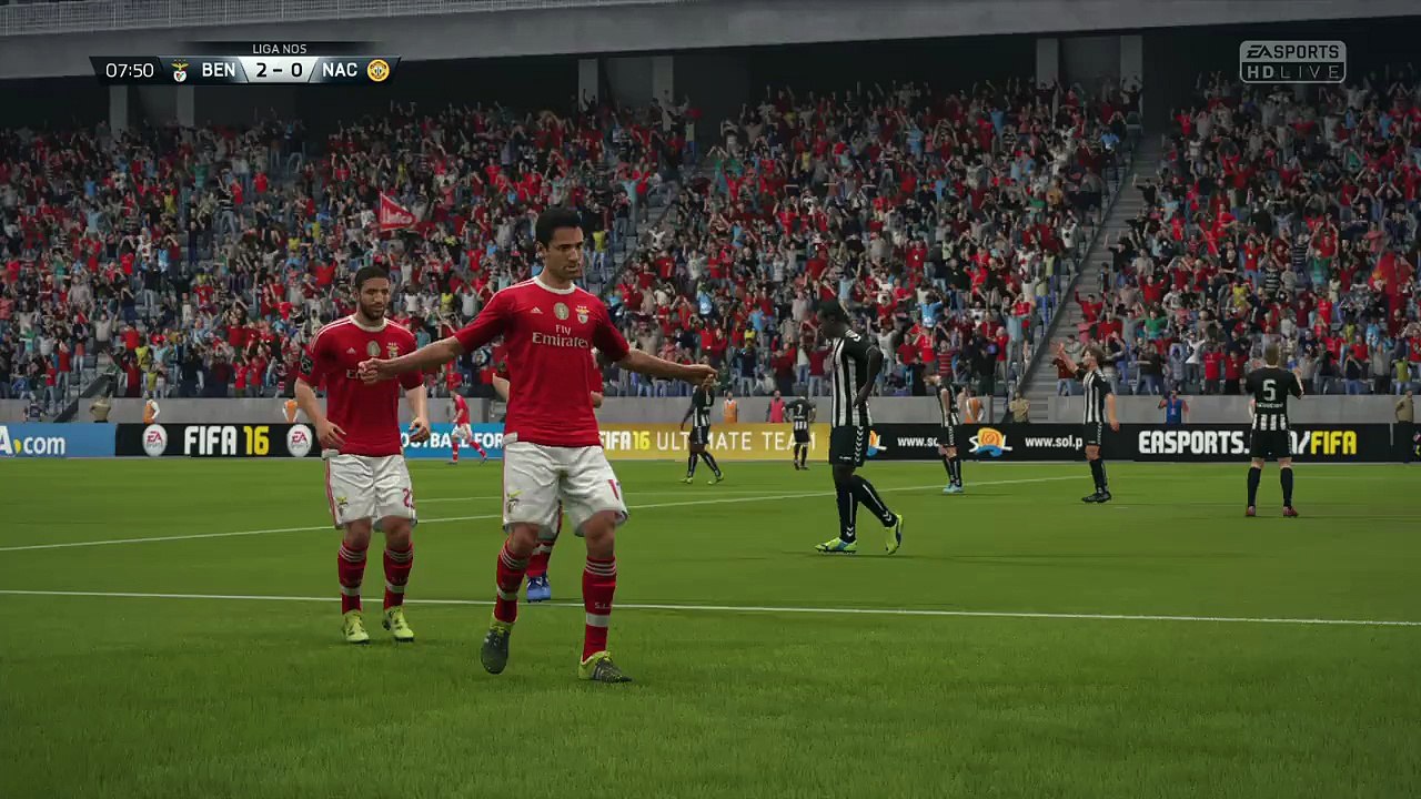 FIFA 16 football boneco de plástico com cor  lutador das lamas até marcar golos bonitos