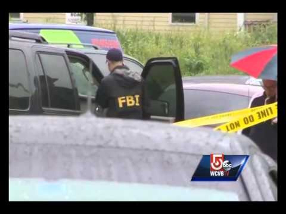 POLICIA AMERIKANE NE BOSTON VRET NJE TE DYSHUAR PER AKTE TERRORISTE NE RRUGE LAJM