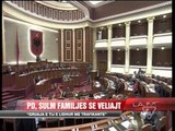 PD, sulm familjes së Veliajt - News, Lajme - Vizion Plus