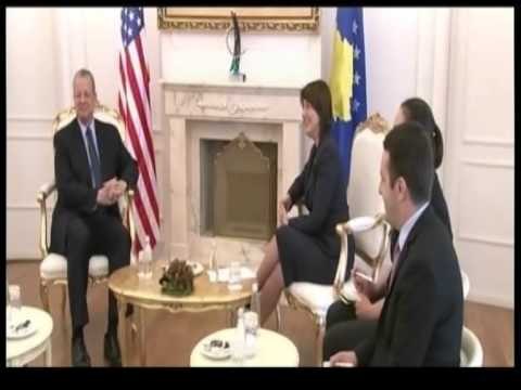 TERRORIZMI NE KOSOVE,ZYRTARI I LARTE I SHBA TAKIME ME JAHJAGEN DHE MUSTAFEN LAJM