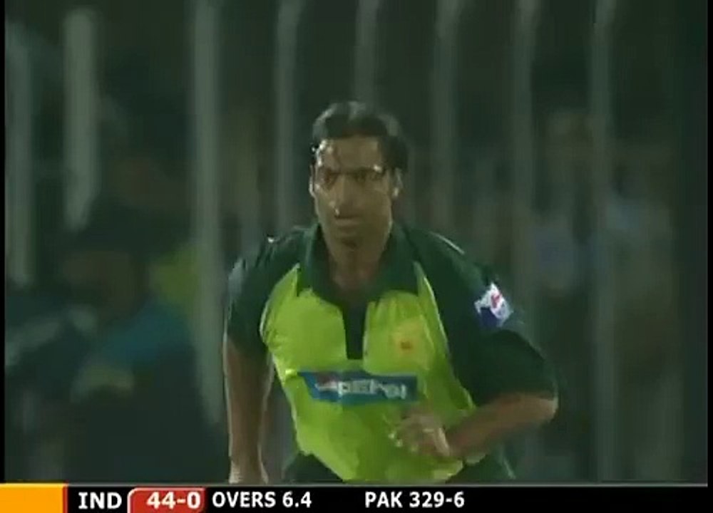 Sehwag-pissed off by-Shoaib Akhtar